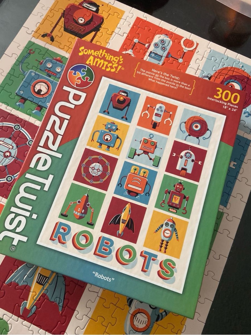 Puzzle Twist Robots 300-Piece Jigsaw Puzzle Something’s Amiss